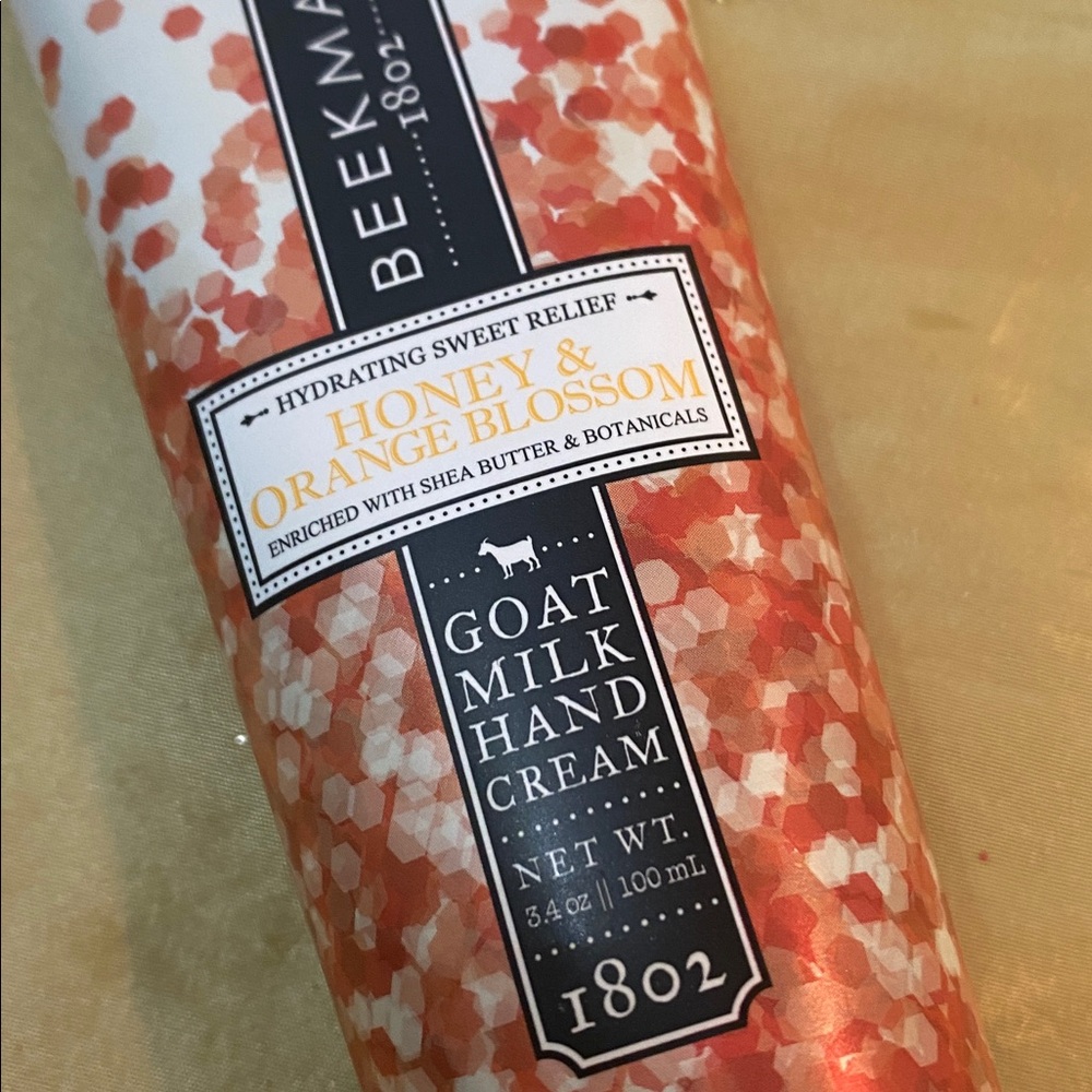 Beekman 1802 Hydrating Sweet Relief Goat Milk Hand Cream Honey & Orange Blossom - Picture 2 of 3